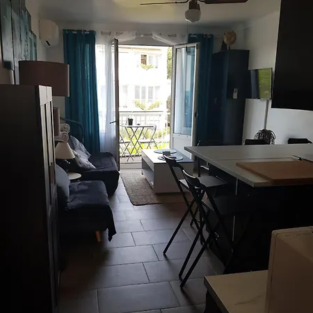 Agreable A 35 M² Vue Lägenhet *